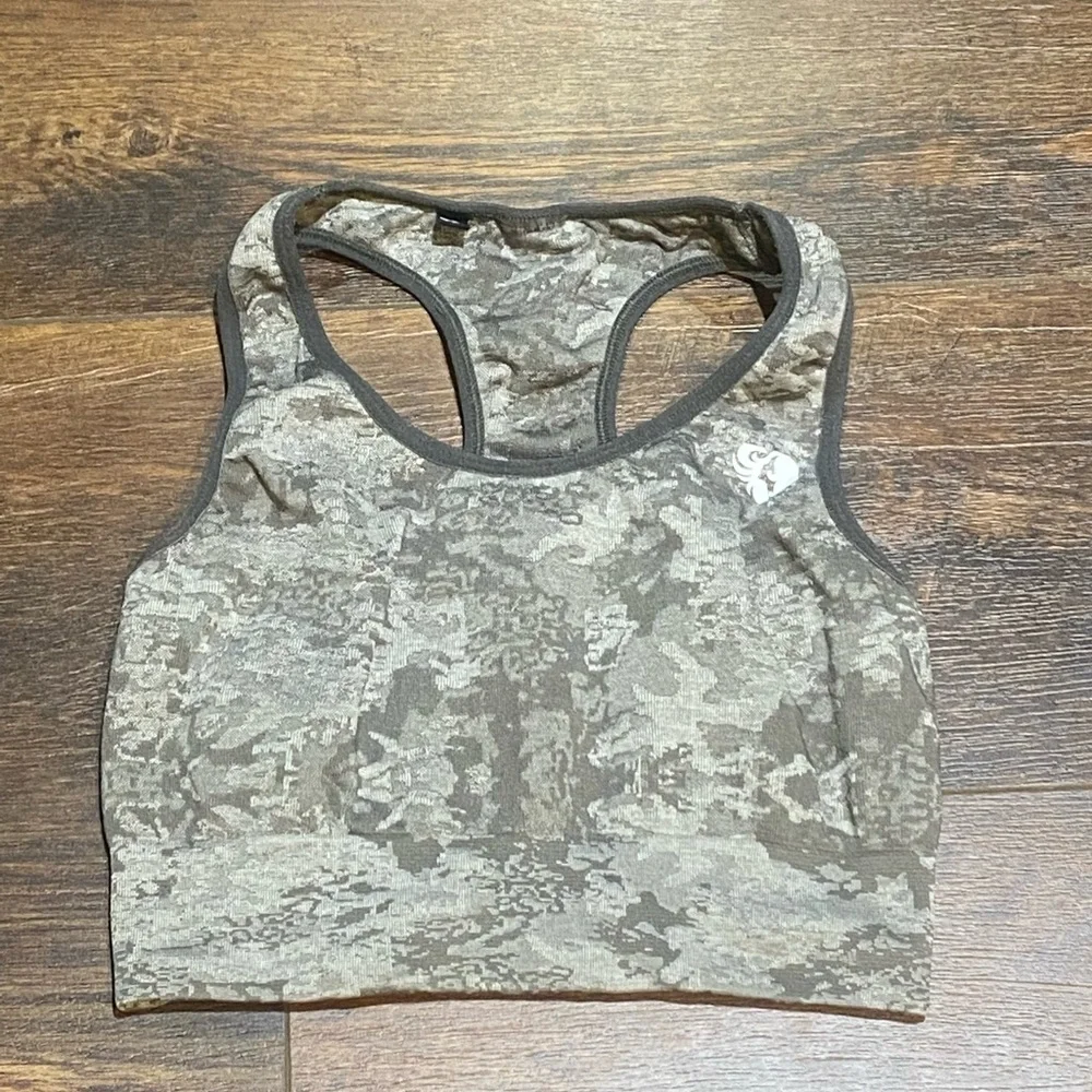 Women’s best sports bra size medium